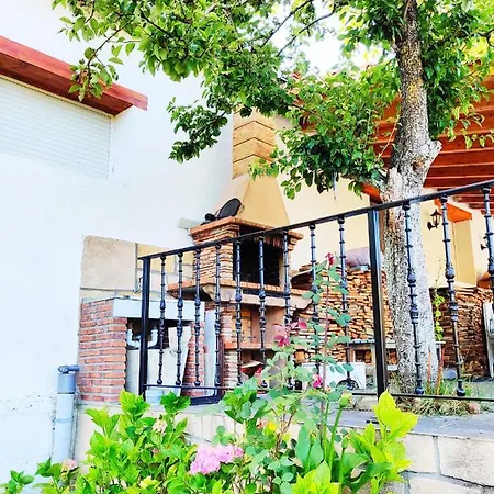 Casa Rural La Loma Holiday home *